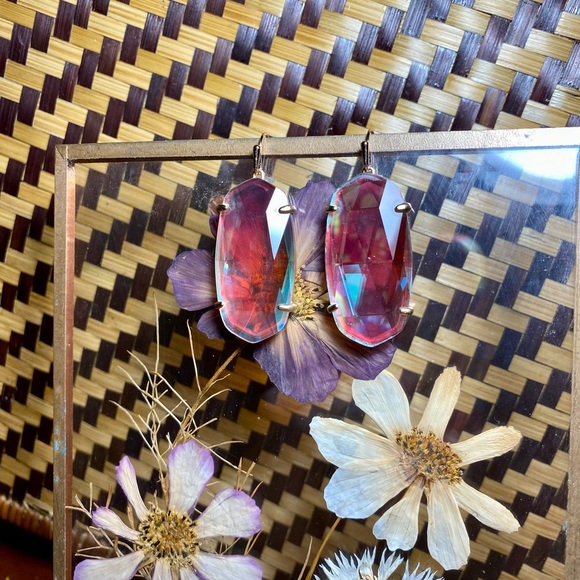 Kendra Scott Esme Earrings - Picture 4 of 8